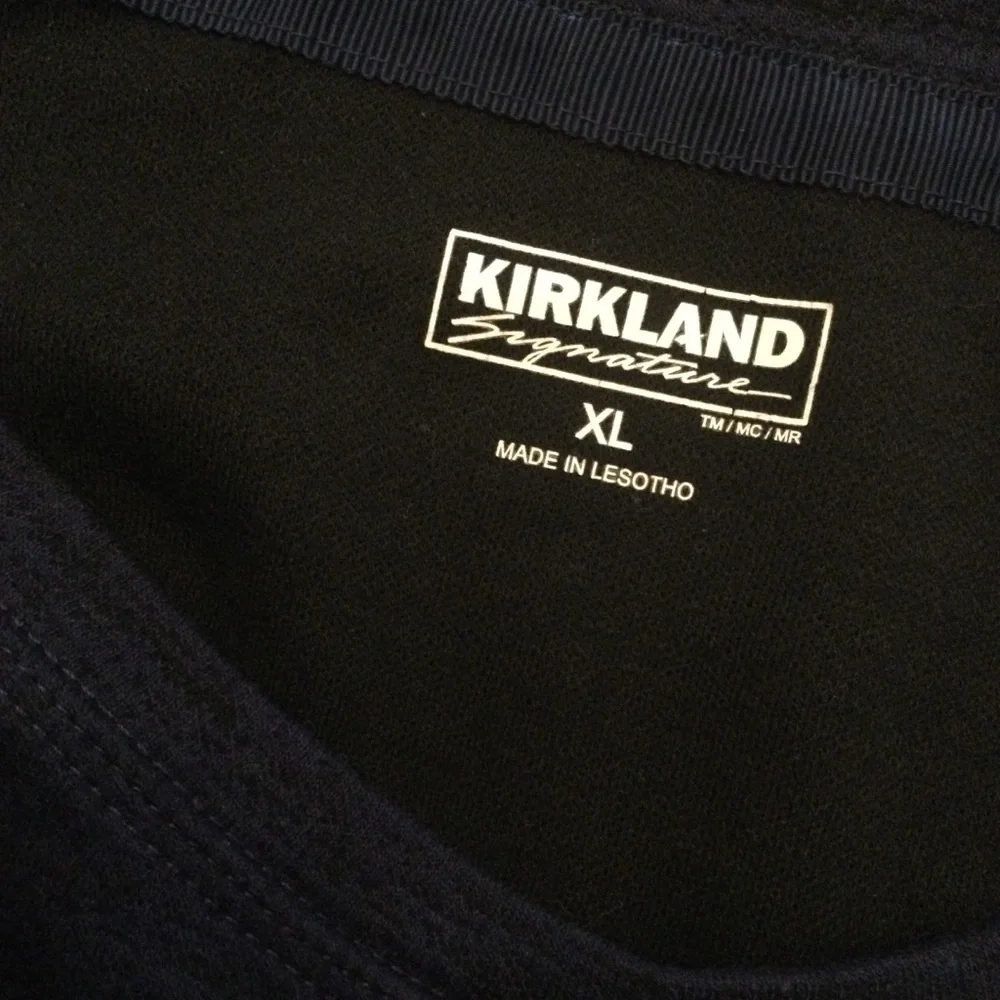Kirkland Signature Navy Sweatshirt Slipover Top Size XL Excellent - Picture 4 of 4